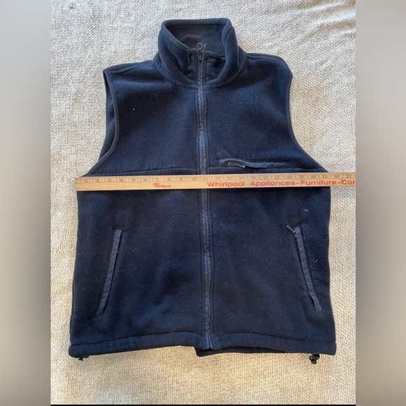 Eddie Bauer Men’s Vest Fleece Black Polartec Vintage Zip Jacket Fall Coat Medium - Picture 2 of 8